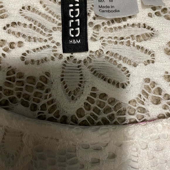 H&M White Floral Lace Crop Top - Picture 3 of 4